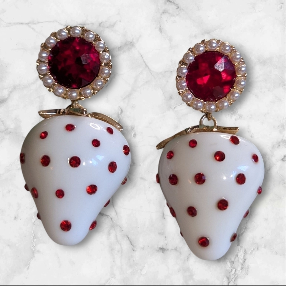 EUC Red Rhinestone Strawberry Drop Earrings - Picture 3 of 7